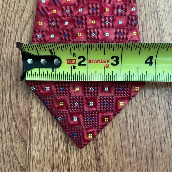 Bespoke Apparel silk tie made in Italy - Picture 13 of 13